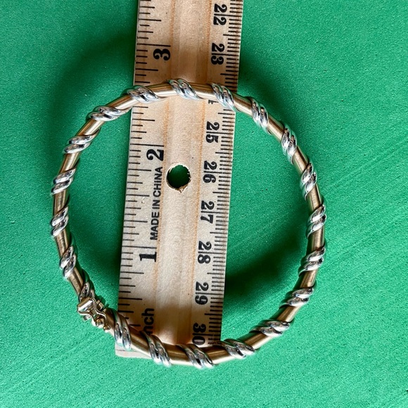 14k Two Tone real Gold flexible classy bangle Bracelet - Picture 6 of 10